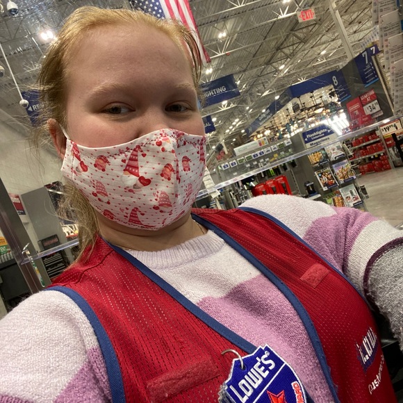 Meet your Posher, Ariel - Picture 1 of 1